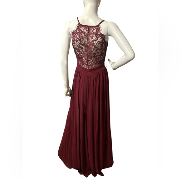 Love Spell Burgundy Lace-Back Maxi
Dress - Picture 5 of 10